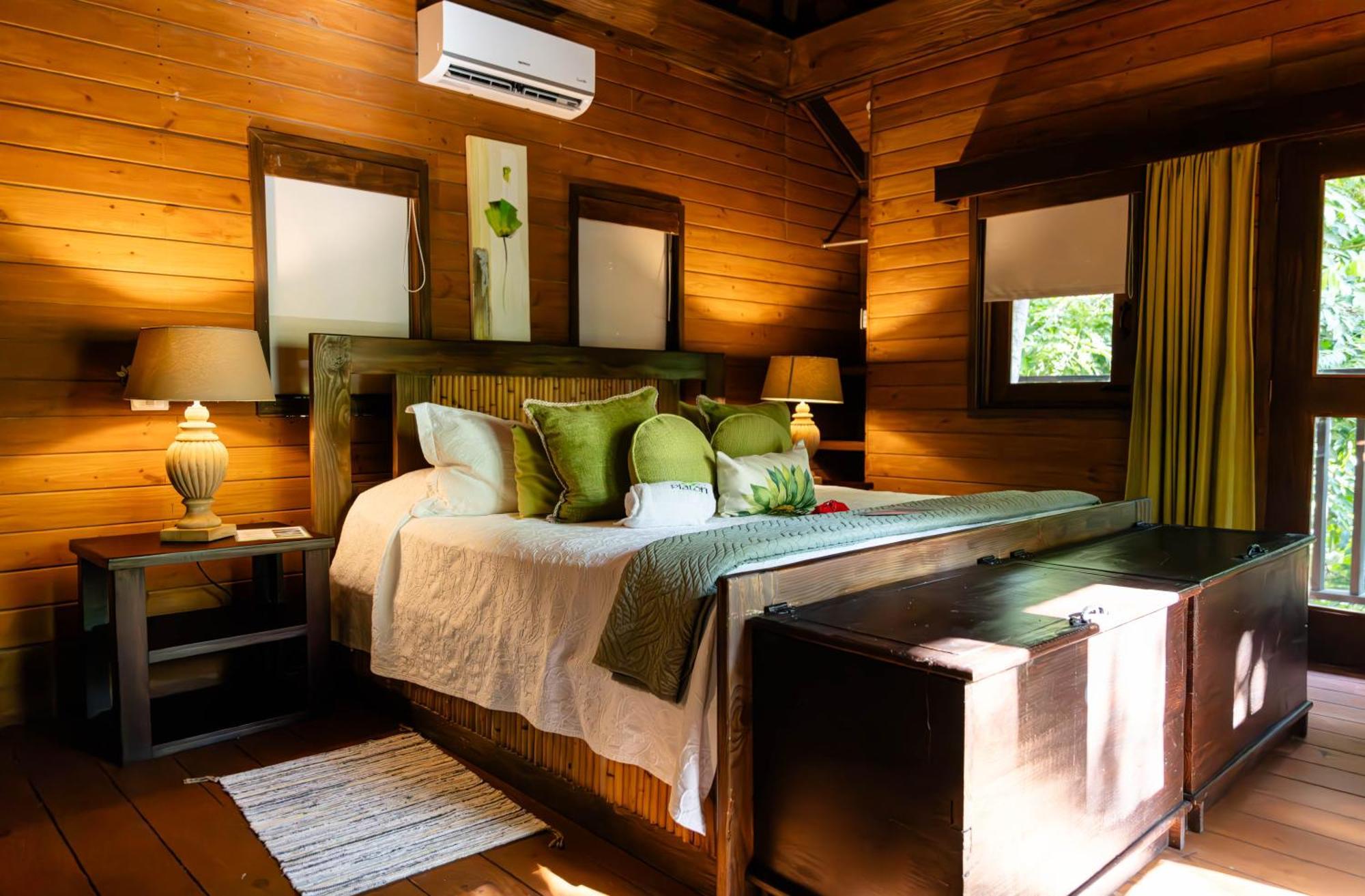 Platon Ecolodge Barahona ภายนอก รูปภาพ