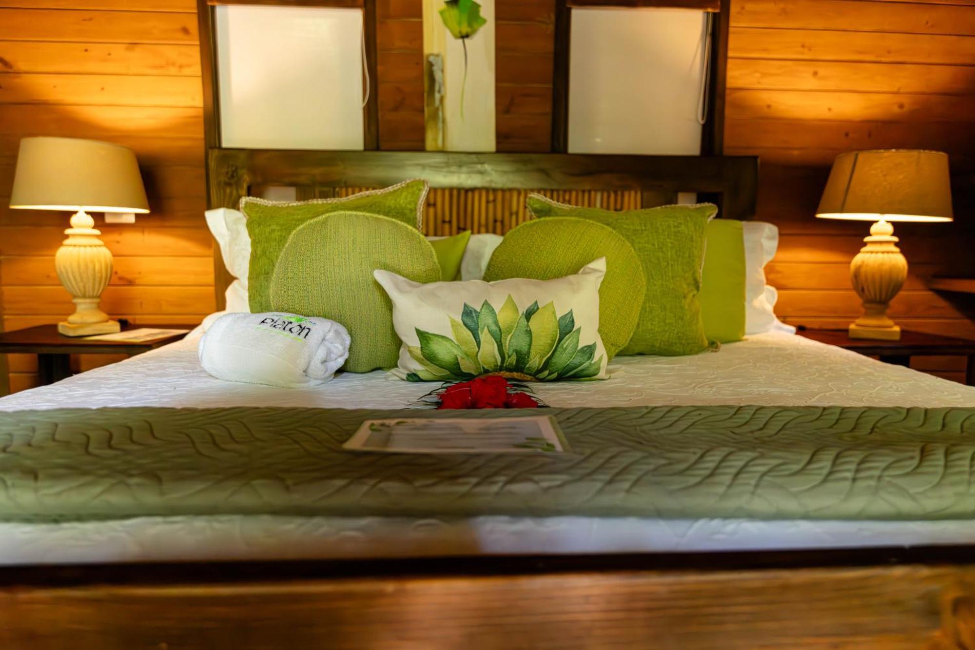Platon Ecolodge Barahona ภายนอก รูปภาพ