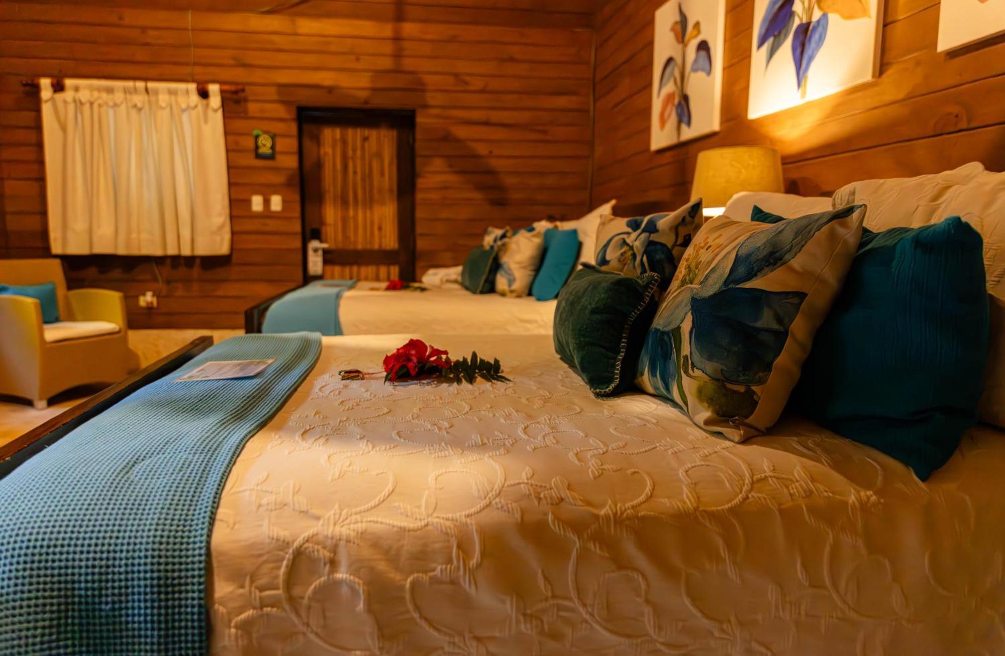Platon Ecolodge Barahona ภายนอก รูปภาพ